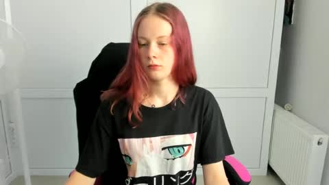 Hinata online show from July 9, 2026, 6:06 am