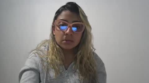 sarissmunera online show from March 8, 2025, 3:06 am