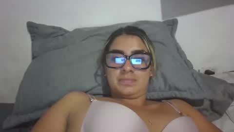 sarissmunera online show from October 23, 2025, 12:32 am