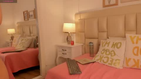 Snapshot of sarit_ chatting on May 16, 2026, 7:56 pm sarit_ online show from May 16, 2026, 7:56 pm