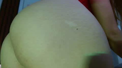 Snapshot of sarra_restrepooo chatting on December 25, 2024, 10:50 am sara online show from December 25, 2024, 10:50 am