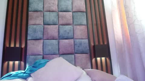 Snapshot of sarra_restrepooo chatting on January 10, 2025, 1:52 pm sara online show from January 10, 2025, 1:52 pm