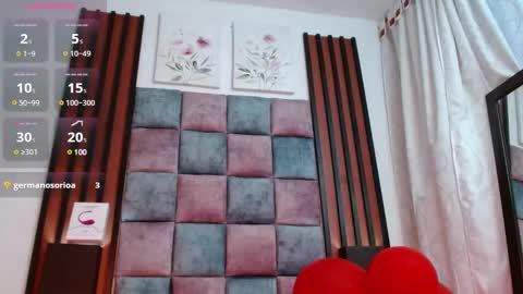 Snapshot of sarra_restrepooo chatting on February 15, 2025, 11:17 am sara online show from February 15, 2025, 11:17 am