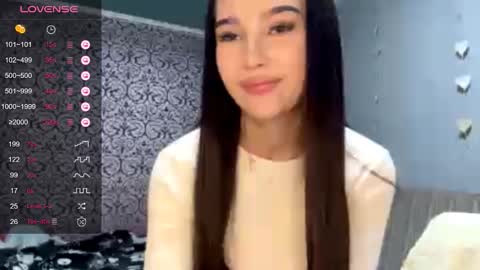 Valentina online show from October 21, 2025, 3:13 pm