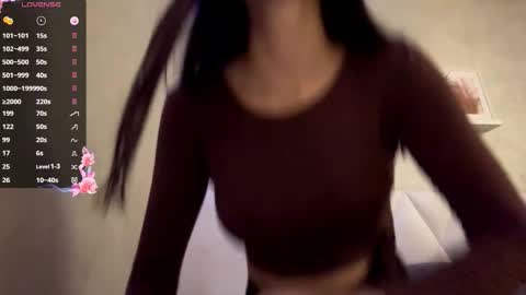 Valentina online show from October 30, 2025, 2:29 pm