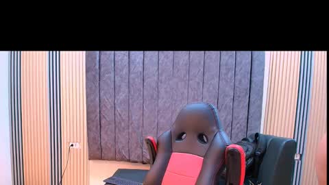 sasha_and_lia online show from May 23, 2026, 1:37 pm