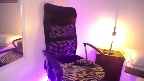 Sasha Brattz online show from January 5, 2025, 5:09 am