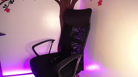 Sasha Brattz online show from January 25, 2025, 7:38 am