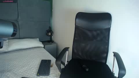 Sasha Brattz online show from February 22, 2025, 5:44 am