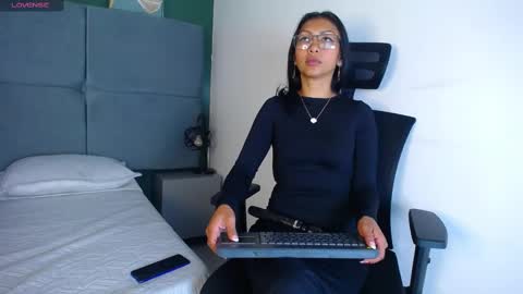 Sasha Brattz online show from March 4, 2025, 2:17 am