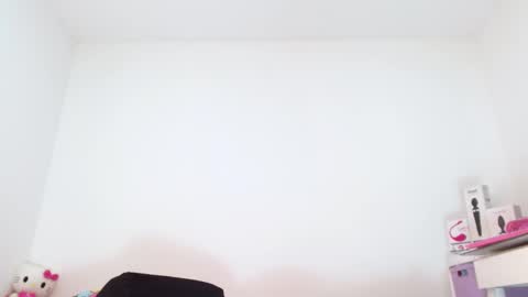 Sasha Creamy online show from January 5, 2025, 5:30 pm