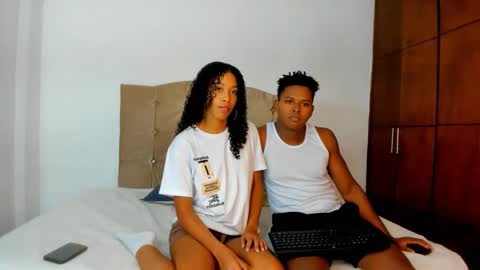 Snapshot of sasha_fox0 chatting on February 19, 2025, 11:57 pm emy online show from February 19, 2025, 11:57 pm