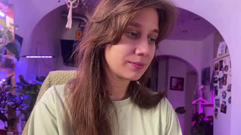 Alexandra Sasha in short online show from February 3, 2025, 6:13 am