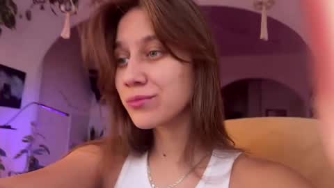 Alexandra Sasha in short online show from March 3, 2025, 6:04 am