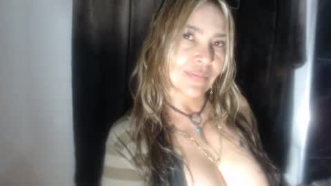 Snapshot of sasha_multiorgasmic chatting on January 11, 2025, 1:32 pm sasha online show from January 11, 2025, 1:32 pm