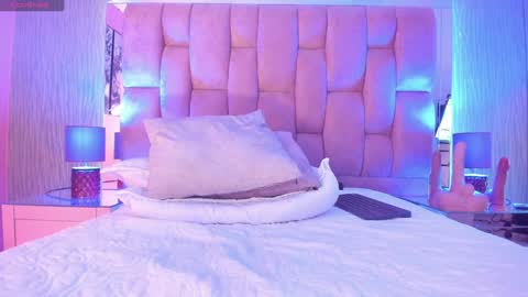 Camila  online show from January 17, 2025, 5:30 pm