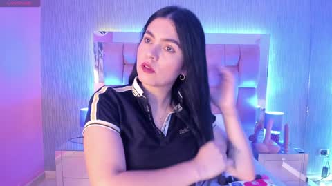 Camila  online show from January 20, 2025, 11:35 am