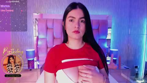 Camila  online show from February 12, 2025, 11:29 am