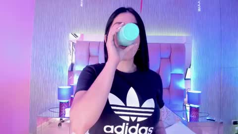 Camila  online show from February 24, 2025, 11:32 am