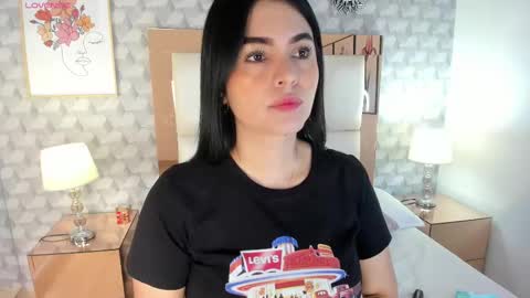 Camila  online show from September 11, 2025, 11:43 am