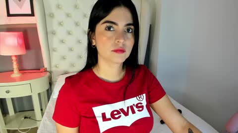 Camila  online show from September 25, 2025, 11:36 am