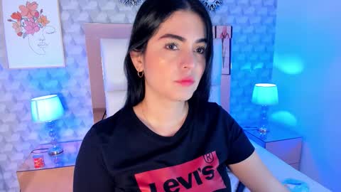 Camila  online show from October 29, 2025, 11:34 am