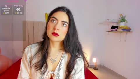 Sashaa online show from October 15, 2025, 11:32 am