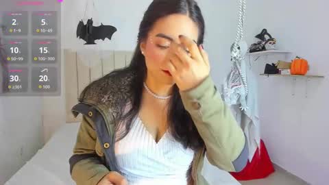 Sashaa online show from October 22, 2025, 11:10 am