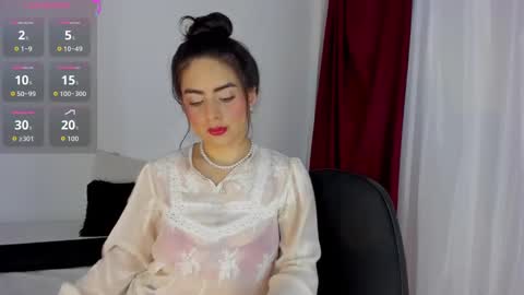 Sashaa online show from November 11, 2025, 12:05 pm