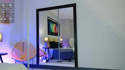 Sasha  online show from December 3, 2025, 11:19 am