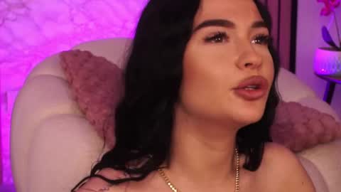 Snapshot of sashalorrenz chatting on June 3, 2026, 2:44 pm Sasha online show from June 3, 2026, 2:44 pm