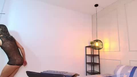 Sashavellor online show from December 20, 2025, 3:35 am