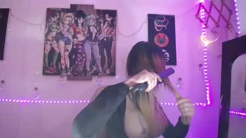 Snapshot of sashayscott chatting on October 12, 2025, 9:36 pm Onlyfans nataliaclaus online show from October 12, 2025, 9:36 pm