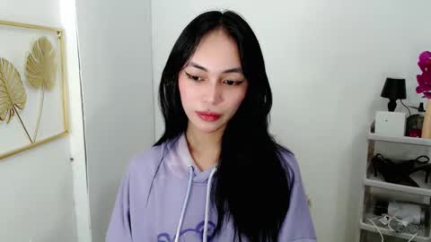 Snapshot of sashifoxdoll_ chatting on December 16, 2025, 8:36 pm Sashi online show from December 16, 2025, 8:36 pm