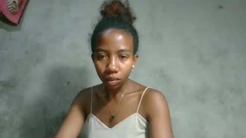 sasivia08 online show from February 3, 2026, 7:19 pm