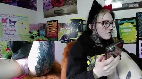 Ivy online show from April 30, 2026, 4:02 pm