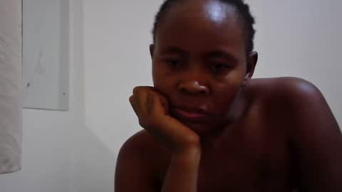 Snapshot of sassy_bella chatting on March 1, 2025, 6:24 am sassy_bella online show from March 1, 2025, 6:24 am