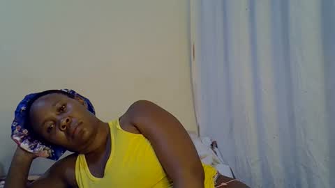 Snapshot of sassy_bella chatting on September 14, 2025, 9:30 am sassy_bella online show from September 14, 2025, 9:30 am