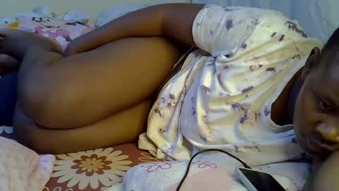 Snapshot of sassy_bella chatting on September 23, 2025, 3:26 pm sassy_bella online show from September 23, 2025, 3:26 pm