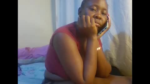 Snapshot of sassy_bella chatting on November 9, 2025, 6:06 pm sassy_bella online show from November 9, 2025, 6:06 pm