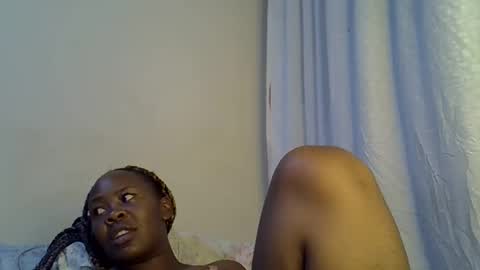 sassy_bella online show from December 20, 2025, 3:02 am