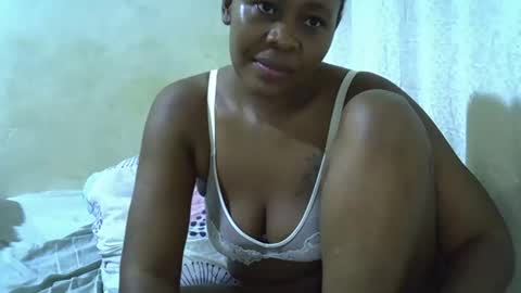 Snapshot of sassy_bella chatting on April 21, 2026, 2:51 am sassy_bella online show from April 21, 2026, 2:51 am