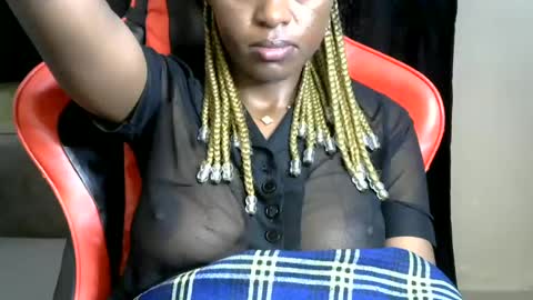Snapshot of sassy_lyne chatting on June 16, 2026, 10:23 pm sassy_lyne online show from June 16, 2026, 10:23 pm