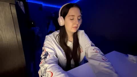 Marmulka or Mary online show from October 20, 2025, 6:08 pm