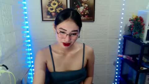 Snapshot of sassychixx699 chatting on October 7, 2025, 8:17 pm Arci online show from October 7, 2025, 8:17 pm