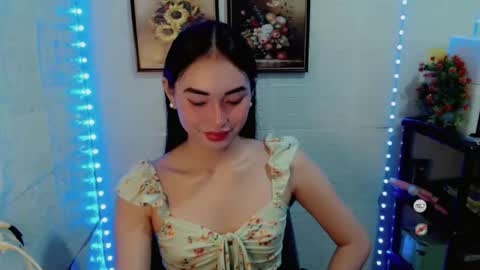 Snapshot of sassychixx699 chatting on November 10, 2025, 1:10 pm Arci online show from November 10, 2025, 1:10 pm