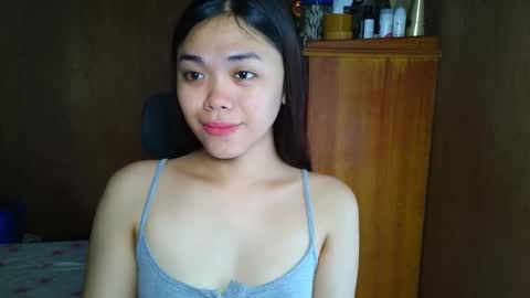 saszzyyumiie online show from November 23, 2025, 2:33 am