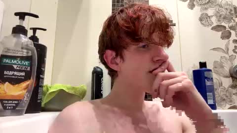 Snapshot of sat1sfaction chatting on November 28, 2025, 10:23 pm Kristof online show from November 28, 2025, 10:23 pm