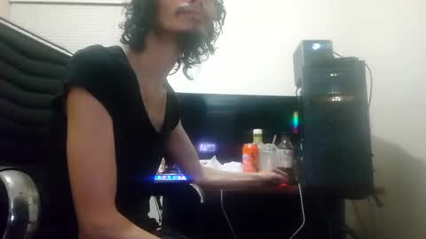 Snapshot of satanicdoggy chatting on December 4, 2024, 11:52 am pinkWineboy online show from December 4, 2024, 11:52 am