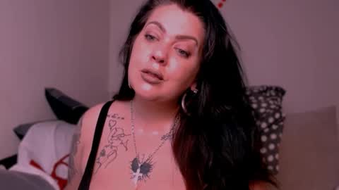 Snapshot of satisfymypussy chatting on February 23, 2025, 5:50 pm Alina online show from February 23, 2025, 5:50 pm